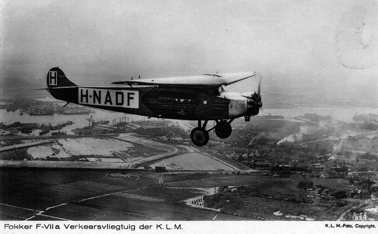 Naam: Kaart 97. 300, zw.w..jpeg
Bekeken: 1270
Grootte: 300,9 KB