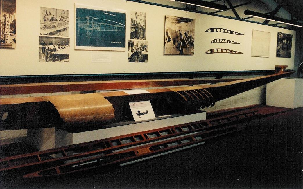 Naam: FK_58%20Hoofliggers%20MLM%201-11-1999.jpg
Bekeken: 631
Grootte: 129,0 KB