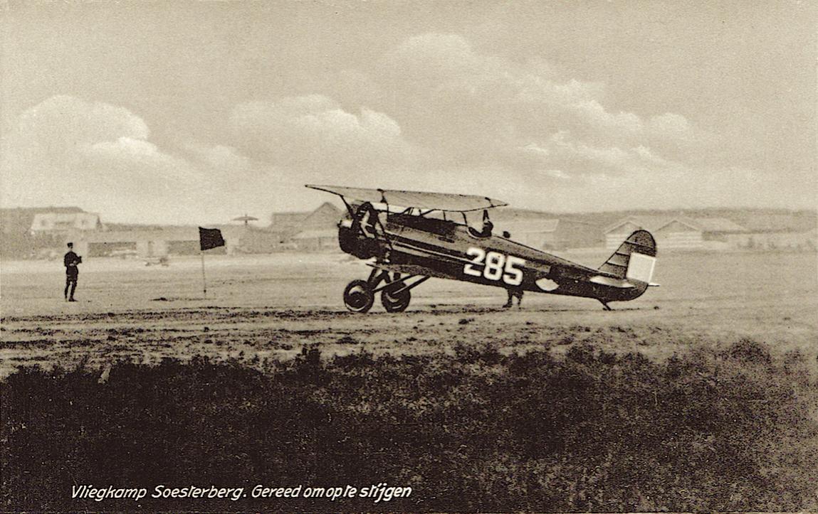 Naam: Kaart 279. %22285%22. Fokker D.XVI.jpg
Bekeken: 875
Grootte: 153,5 KB