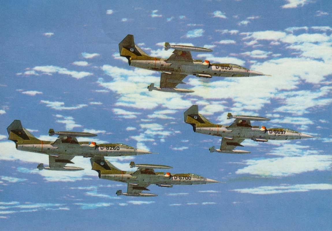 Naam: F-104 (2).jpg
Bekeken: 987
Grootte: 164,1 KB