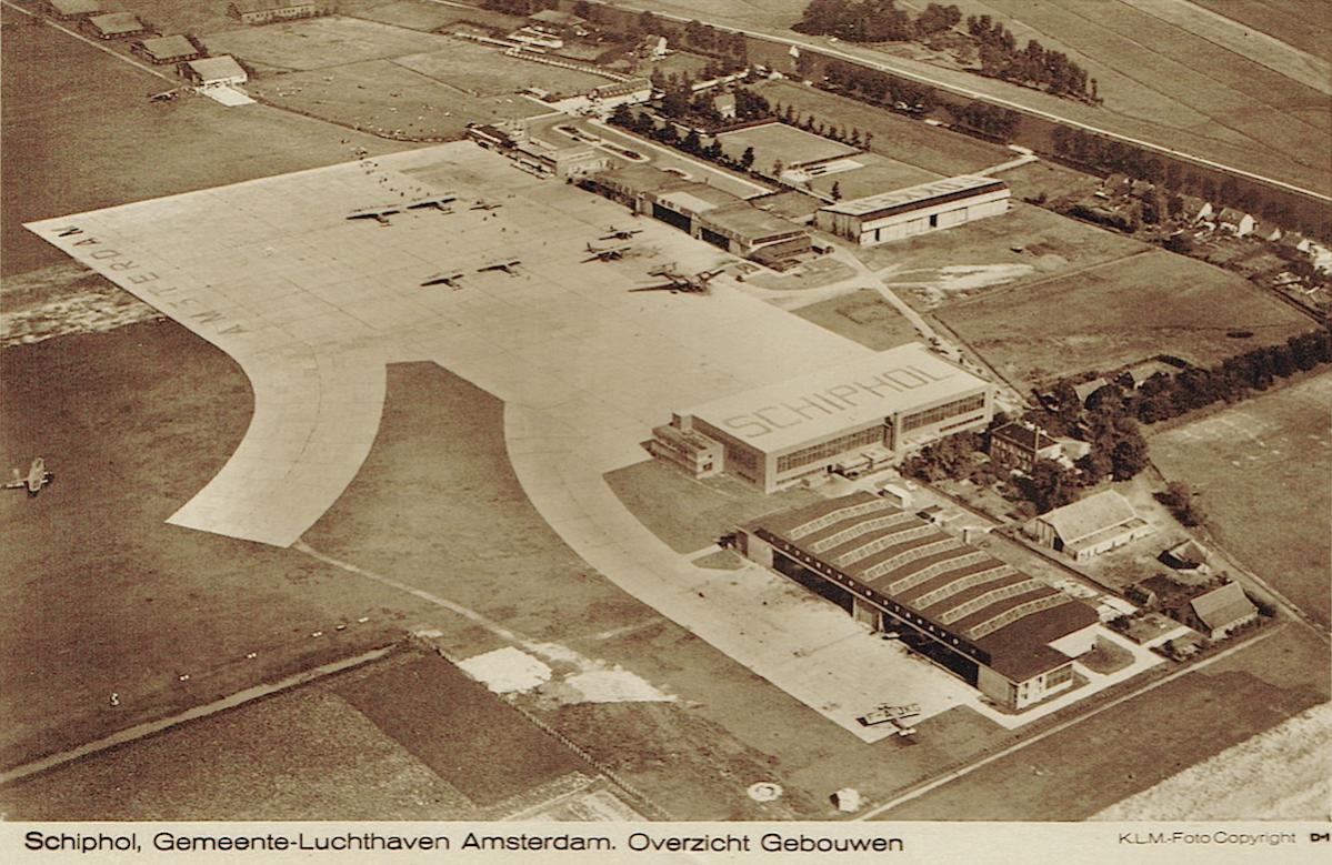 Naam: Kaart 409. Luchtfoto Schiphol.jpg
Bekeken: 1190
Grootte: 169,2 KB