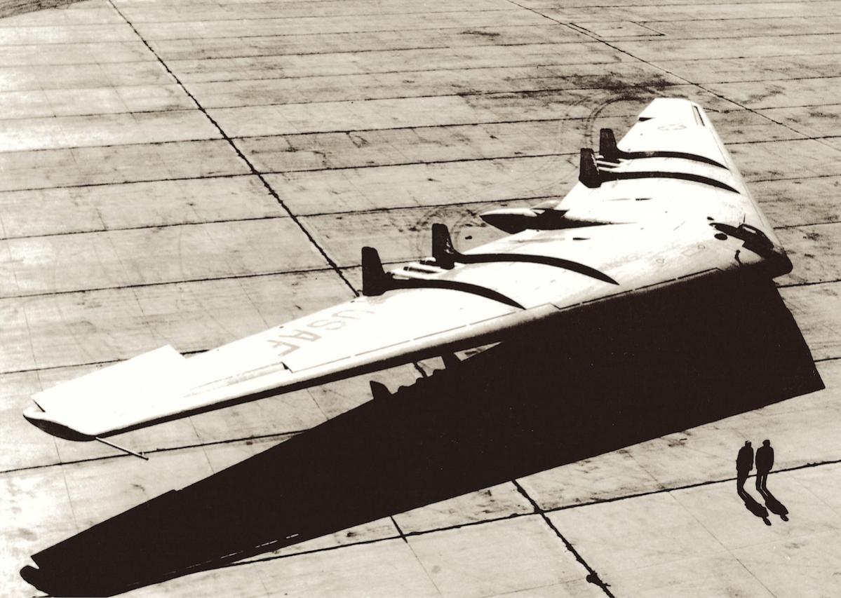Naam: Foto 152. Northrop YB-49.jpg
Bekeken: 649
Grootte: 124,9 KB