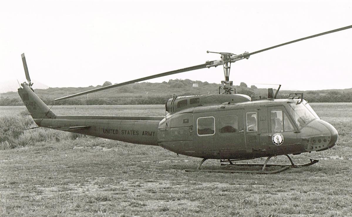 Naam: Foto 167. Bell UH-1H Iroquois (72-21482) in 1979. Virginia NG, US Army.jpg
Bekeken: 548
Grootte: 116,5 KB
