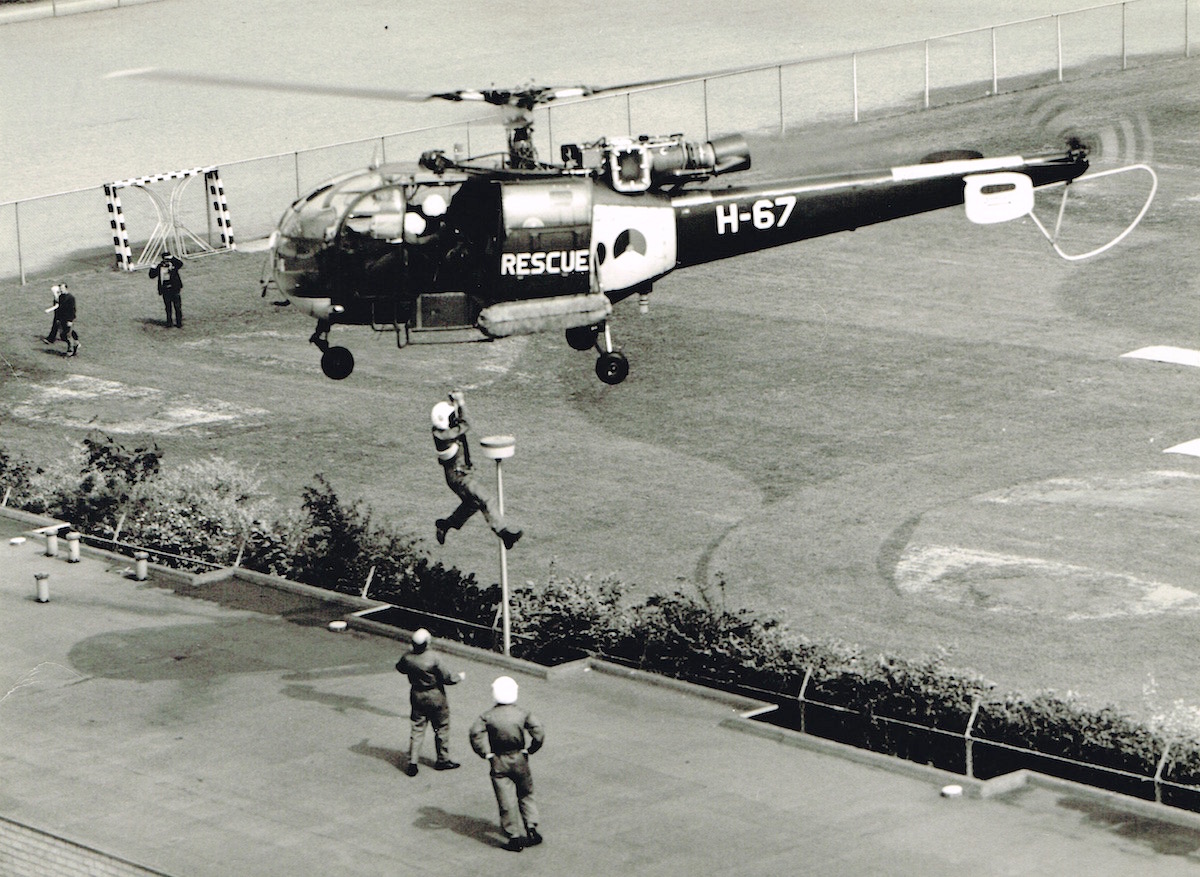 Naam: Foto 50. 'H-67'. Alouette III.jpeg
Bekeken: 1344
Grootte: 355,2 KB
