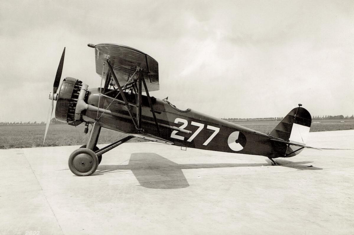 Naam: Foto 28. '277'. Fokker D.XVI.jpg
Bekeken: 1143
Grootte: 86,9 KB