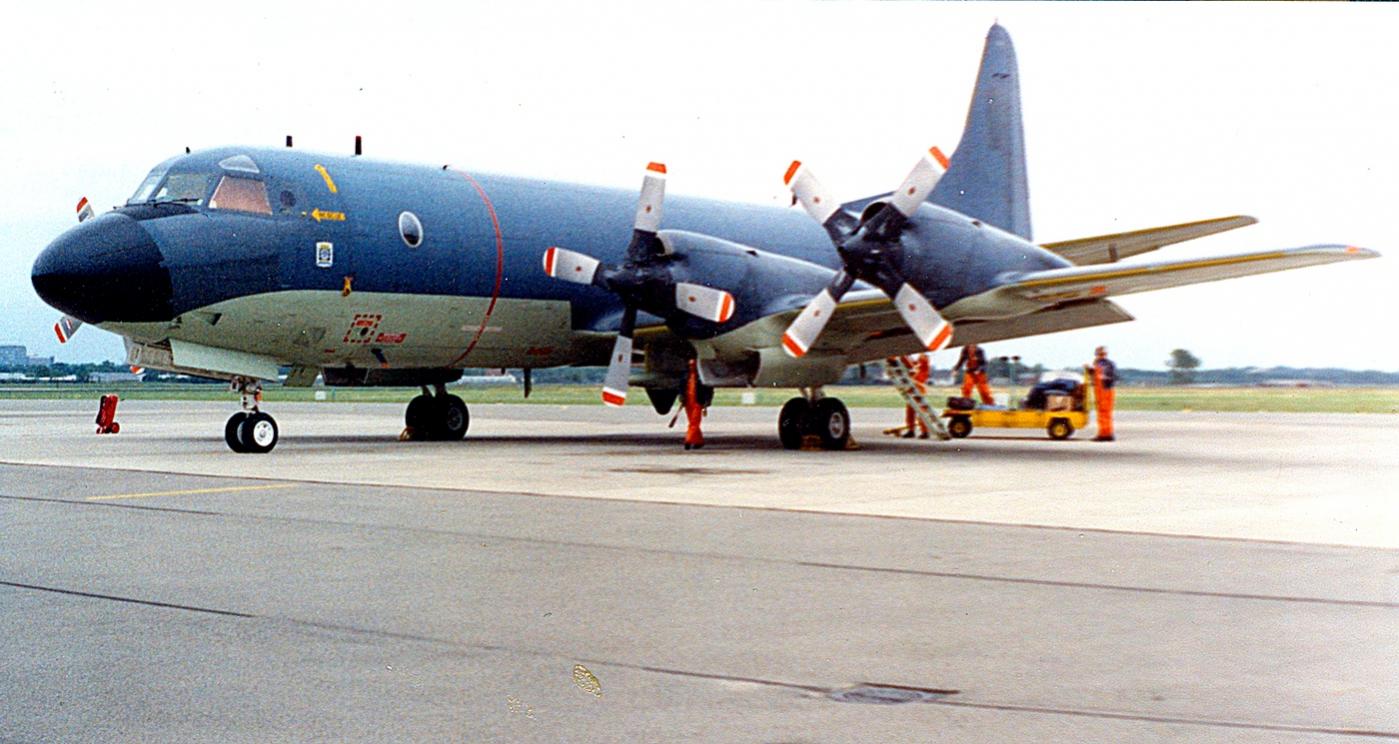 Naam: Orion op detachering naar Kinloss 1.jpg
Bekeken: 1697
Grootte: 131,1 KB