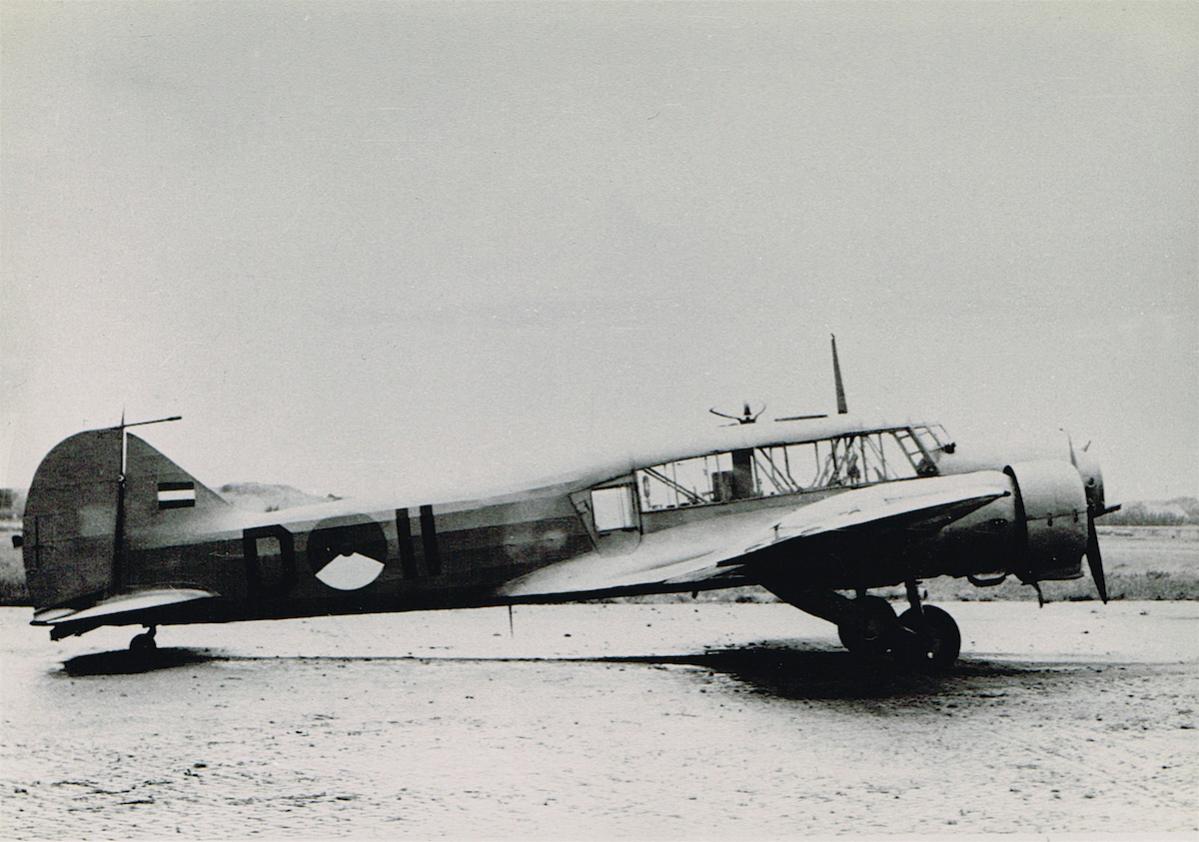 Naam: Foto 83. 'D-11'. Anson kopie.jpg
Bekeken: 1226
Grootte: 114,9 KB