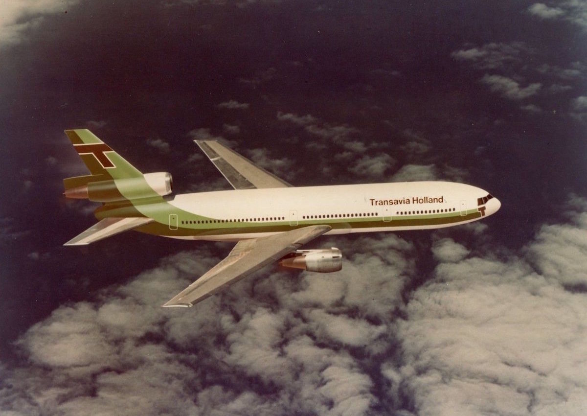 Naam: PHOTO TRANSAVIA HOLLAND COLOR DC-10 NETHERLANDS kopie.jpg
Bekeken: 1445
Grootte: 120,4 KB