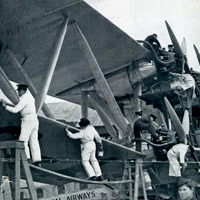 Naam: b4    kilfrost  British  1937.jpg
Bekeken: 1448
Grootte: 45,1 KB