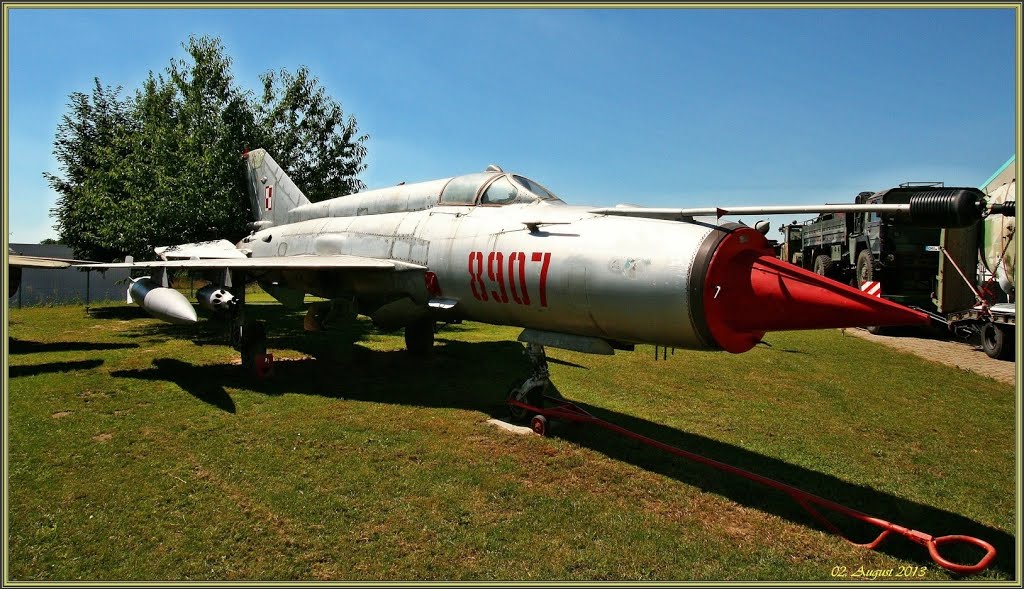 Naam: Tischler Sch�pping Sammlung - Zehdenick.jpg
Bekeken: 521
Grootte: 144,3 KB