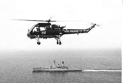 Naam: c92  Wasp 241 met v Galen.jpg
Bekeken: 1405
Grootte: 16,2 KB