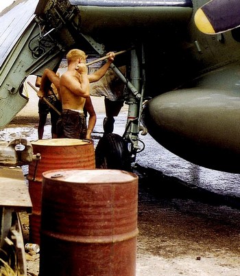 Naam: c106  Schoonmaakbeurt met PX 5.jpg
Bekeken: 649
Grootte: 57,7 KB