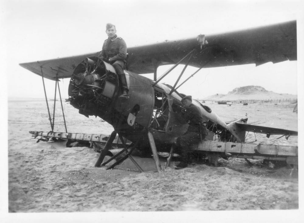 Naam: 4.jpg
Bekeken: 2269
Grootte: 74,9 KB