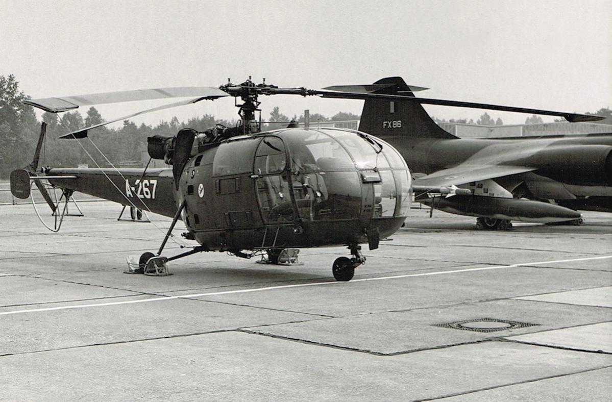 Naam: Foto 91. 'A-267'. Arospatiale SE-3160:SA-316 Alouette III, kopie.jpg
Bekeken: 1474
Grootte: 133,7 KB