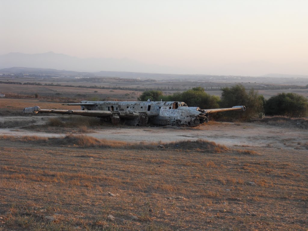 Naam: Shackleton , Nicosia.jpg
Bekeken: 732
Grootte: 107,9 KB