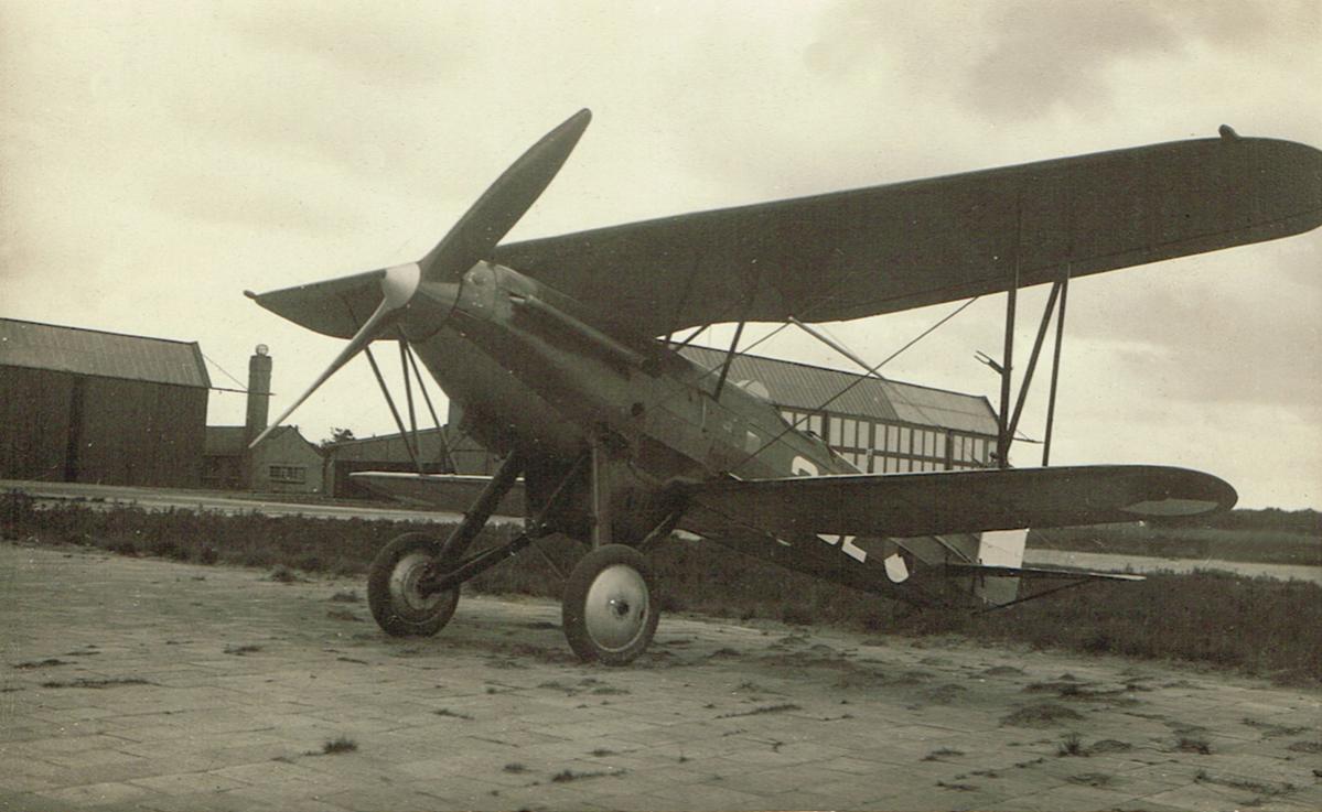 Naam: Foto 69. '202'. Fokker D.XVII, kopie.jpg
Bekeken: 1215
Grootte: 100,2 KB
