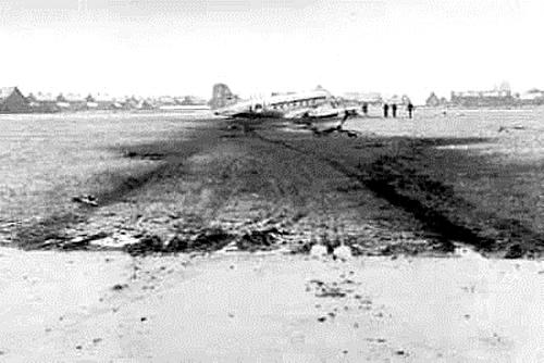 Naam: c148  Dakota X1  spoor.jpg
Bekeken: 681
Grootte: 28,4 KB