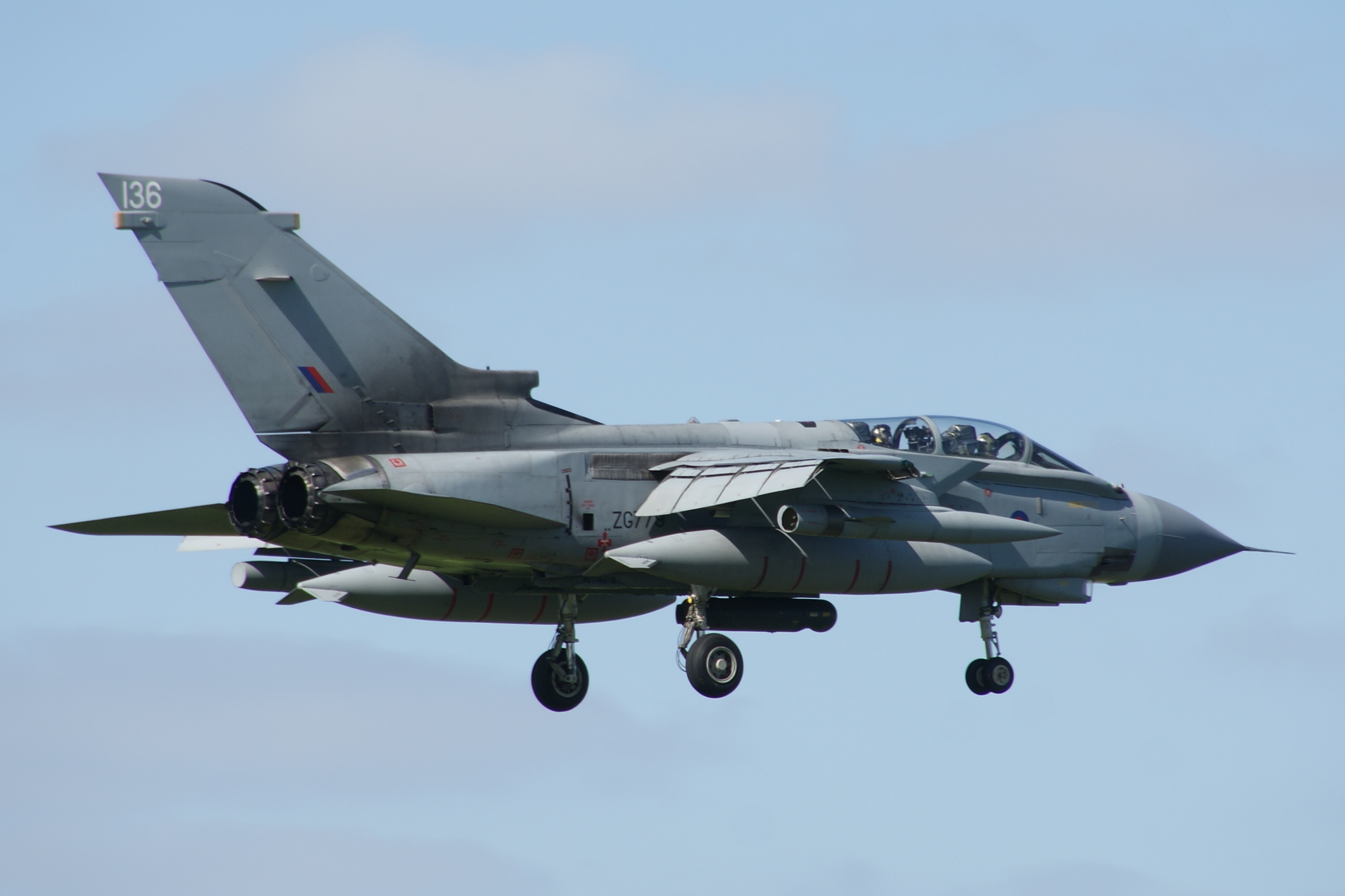 Naam: ZG779 136 (4).JPG
Bekeken: 1370
Grootte: 481,3 KB