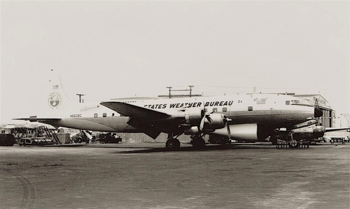 Naam: Foto 307. Douglas DC-6 (N6539C) US Weather Bureau, kopie.jpg
Bekeken: 850
Grootte: 83,9 KB