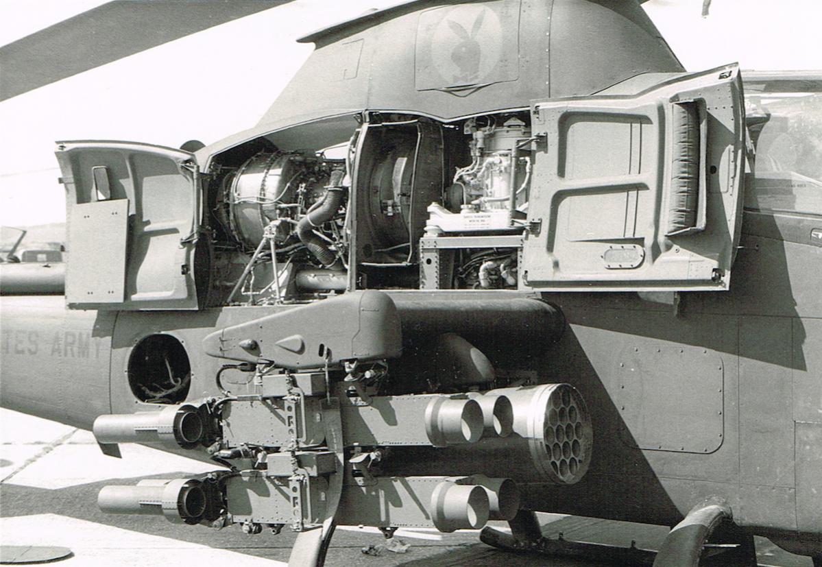 Naam: Foto 310. AH-1S Huey Cobra (68-151172) at Middle Wallop, 4 Aug 1977. US Army, kopie.jpg
Bekeken: 766
Grootte: 150,3 KB