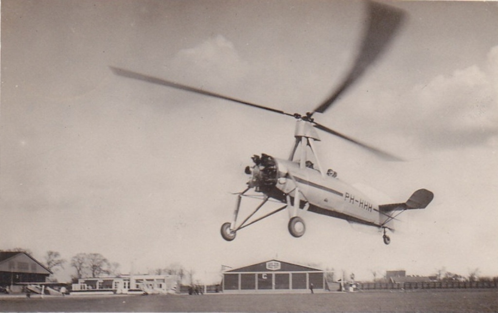 Naam: Gelopen 26-VI-1936.jpg
Bekeken: 1404
Grootte: 119,8 KB