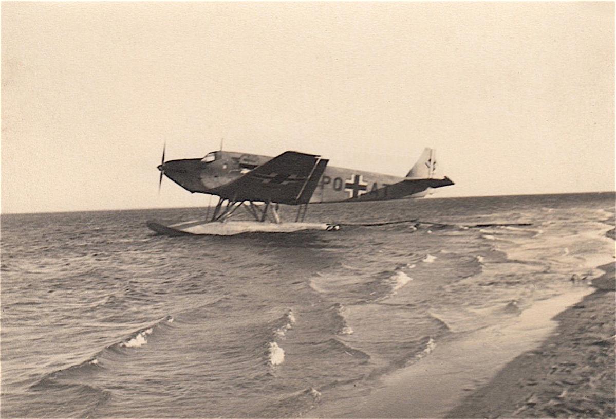 Naam: Foto 329. PO+AT of PQ+AT (Eenmotorige Junkers Ju-52), kopie.jpg
Bekeken: 964
Grootte: 124,5 KB