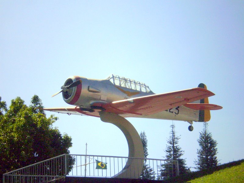 Naam: T6 , Barbacena, Brazil.jpg
Bekeken: 1161
Grootte: 76,9 KB