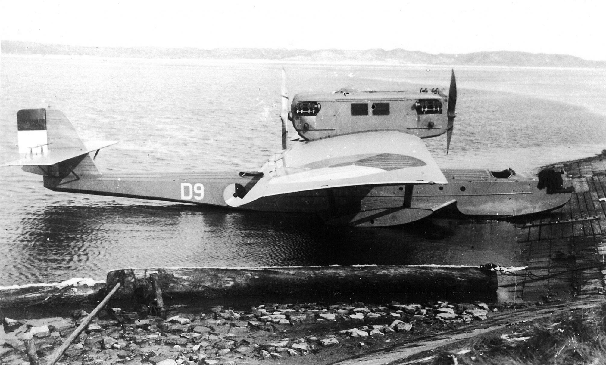 Naam: Dornier Wal D-9 -2 Den Helder.jpg
Bekeken: 410
Grootte: 342,2 KB