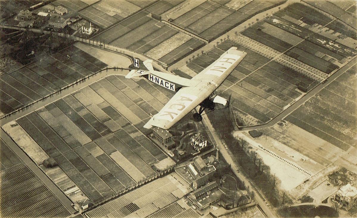 Naam: Kaart 554. H-NACK. Fokker F.VII, kopie.jpg
Bekeken: 734
Grootte: 170,3 KB