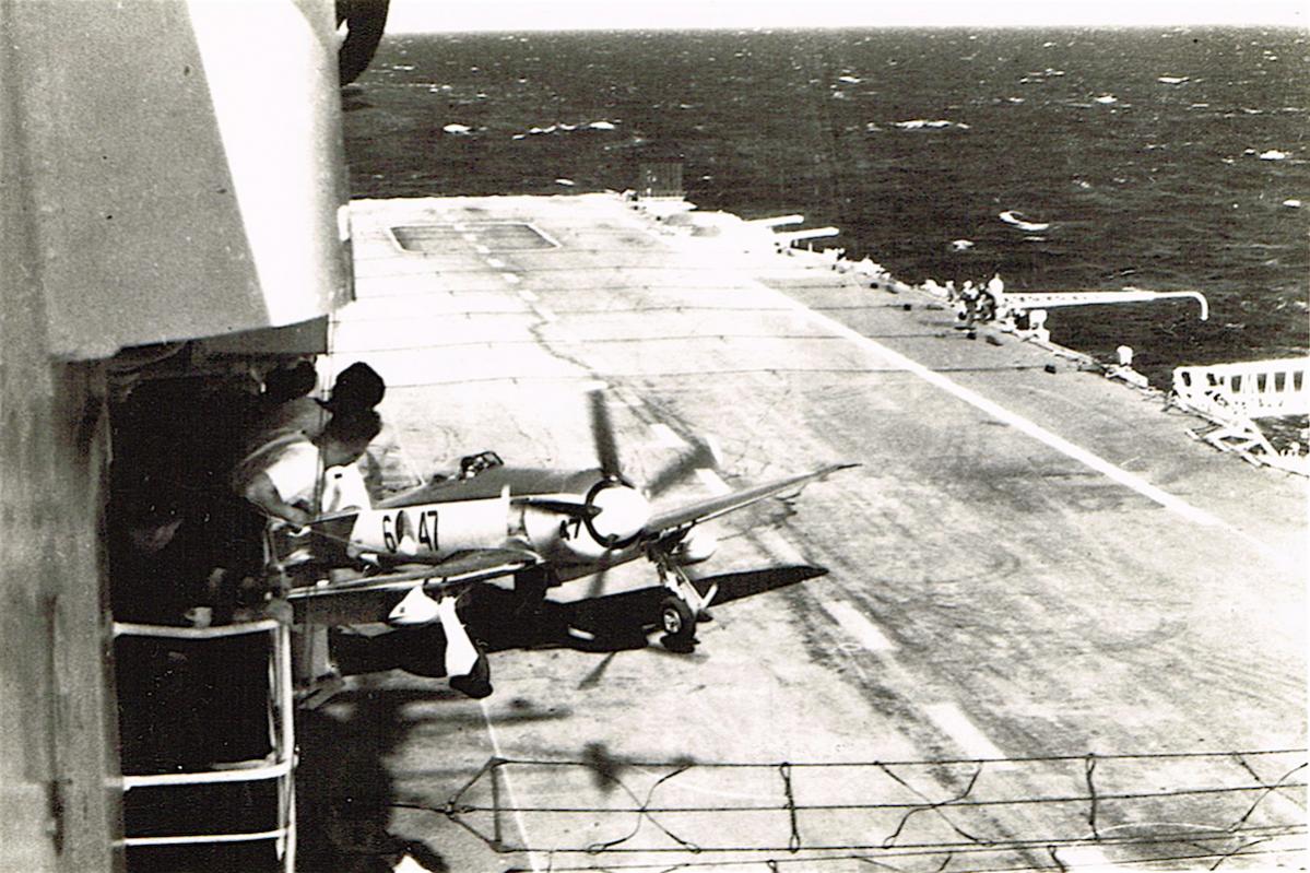Naam: '6-47'. mishap Seafury op Karel Doorman, kopie.jpg
Bekeken: 1141
Grootte: 161,6 KB