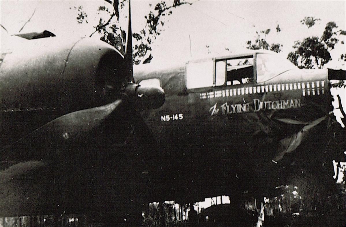 Naam: Foto 'N5-145' 'The Flying Dutchman'. 18.10.1943 beschadigd op Batchelor, kopie.jpg
Bekeken: 582
Grootte: 146,9 KB