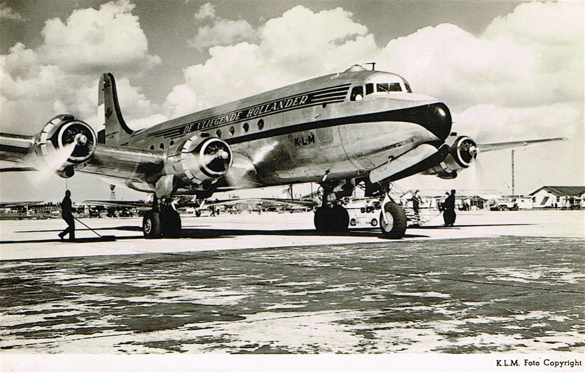 Naam: Kaart 616. Douglas op Schiphol, kopie.jpg
Bekeken: 990
Grootte: 169,0 KB