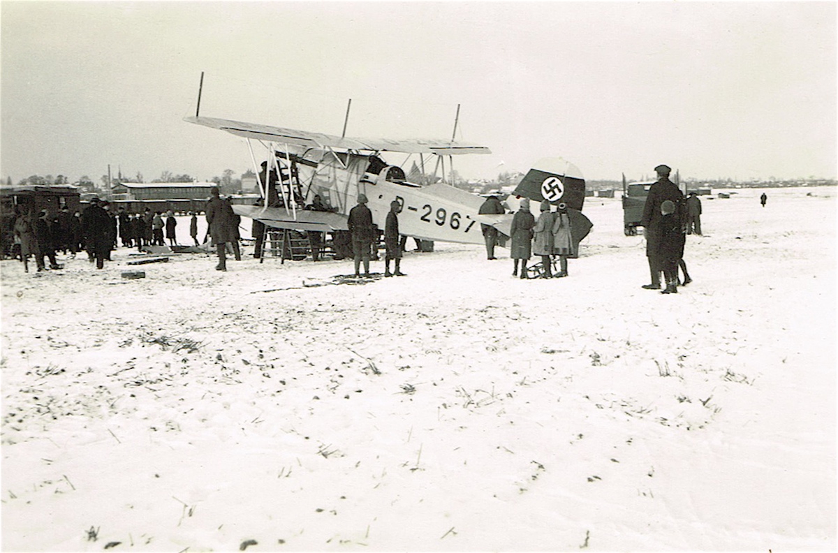 Naam: Foto 216. D-2967. Heinkel He-45d, kopie.jpg
Bekeken: 632
Grootte: 314,9 KB