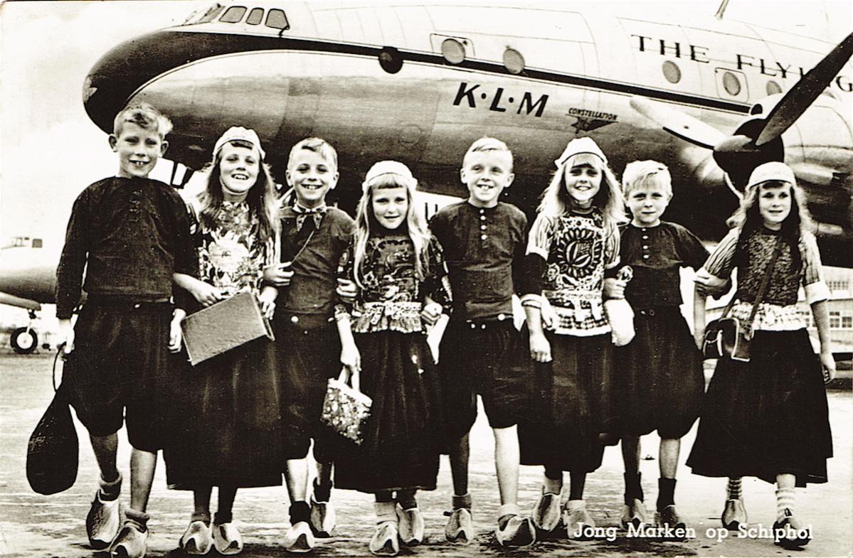 Naam: Kaart 623. Jong Marken op Schiphol, kopie.jpg
Bekeken: 710
Grootte: 173,9 KB