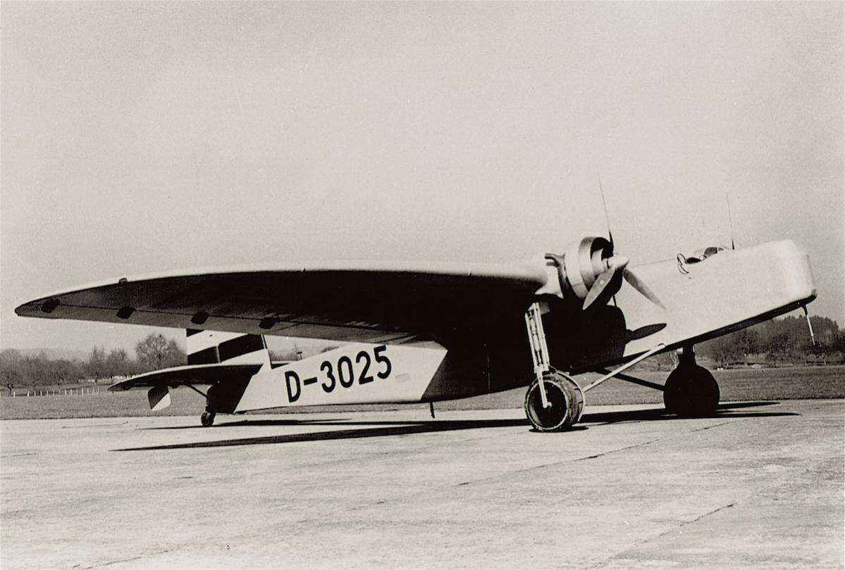 Naam: Foto 219. D-3025. Dornier Do 11 D, kopie.jpg
Bekeken: 738
Grootte: 99,8 KB