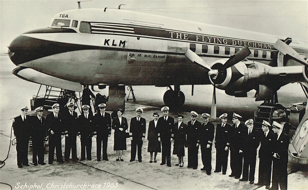 Naam: Kaart 627. PH-TGA (PH-DFA) 'Dr. Ir. M.H. Damme'. Christchurchrace 1953, Douglas DC6A, kopie.jpg
Bekeken: 1037
Grootte: 146,6 KB