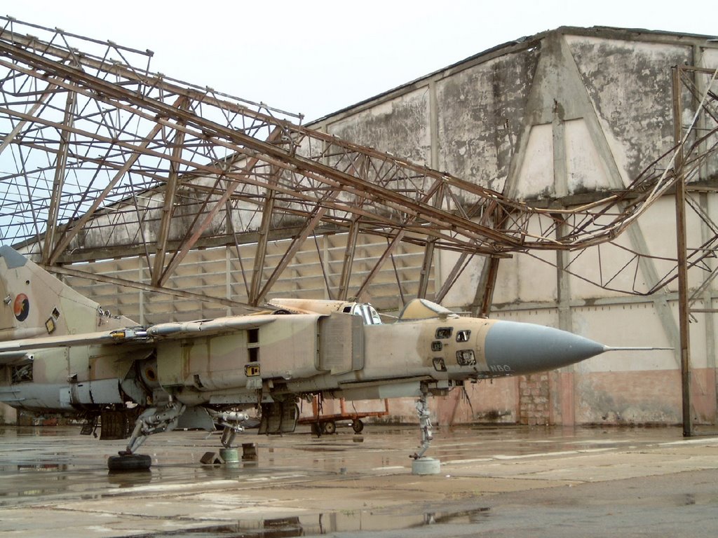 Naam: Mig 27 - Saurimo , Angola..jpg
Bekeken: 733
Grootte: 182,7 KB
