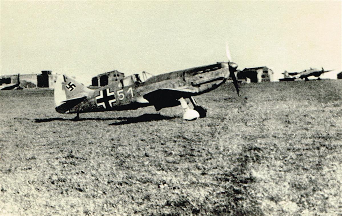 Naam: Foto 351. Dewoitine D.520 Beute kopie.jpg
Bekeken: 997
Grootte: 155,8 KB