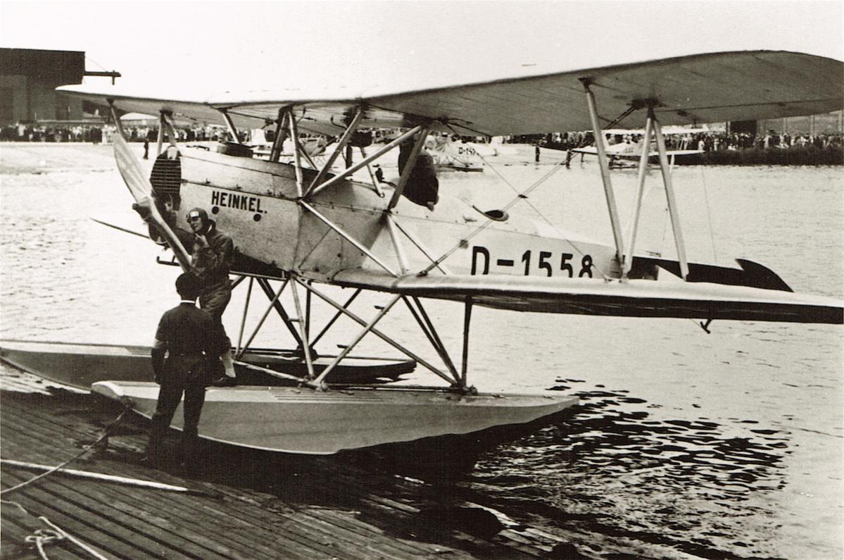 Naam: Foto 223. D-1558. Heinkel He 24 b, kopie.jpg
Bekeken: 579
Grootte: 155,9 KB