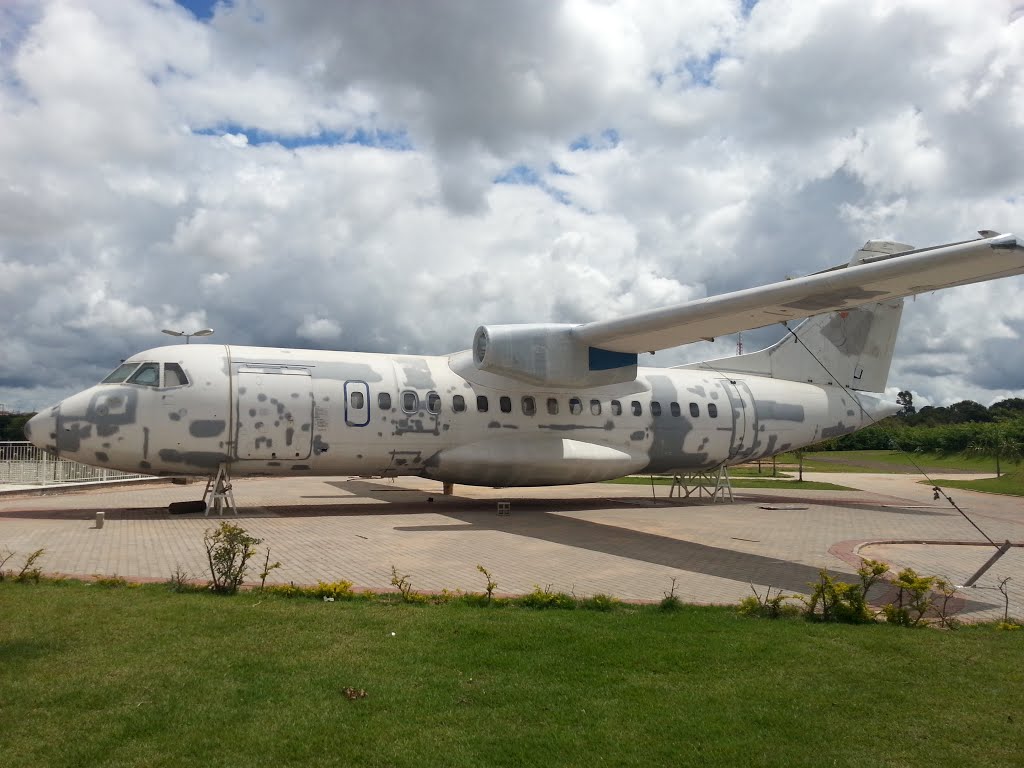 Naam: ATR.42 - S�o Carlos..jpg
Bekeken: 496
Grootte: 102,2 KB