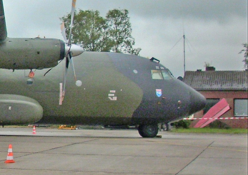 Naam: DSCI0013AA.JPG
Bekeken: 469
Grootte: 375,6 KB