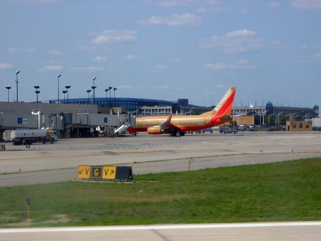Naam: hsv int airport21.jpg
Bekeken: 1740
Grootte: 79,5 KB
