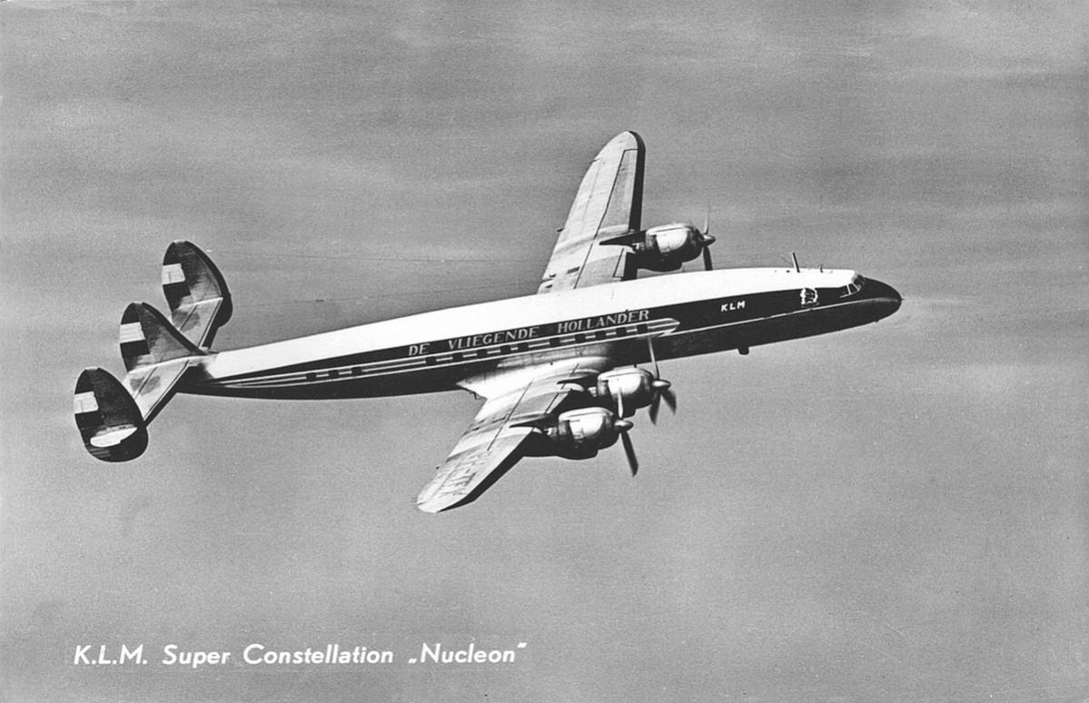 Naam: Kaart 648. PH-TFX:PH-LKX 'Nucleon'. Lockheed L-1049 Super Constellation, zw.w. kopie.jpg
Bekeken: 1232
Grootte: 121,1 KB