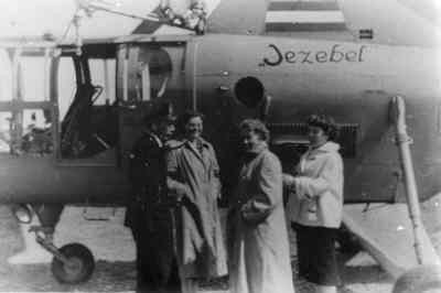 Naam: jezebel 1.jpg
Bekeken: 982
Grootte: 11,0 KB