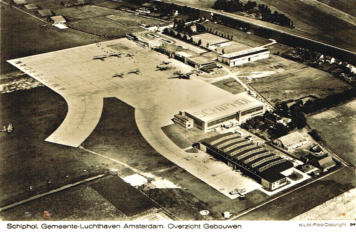 Naam: Kaart 652. Luchtfoto Schiphol, kopie.jpg
Bekeken: 981
Grootte: 213,7 KB