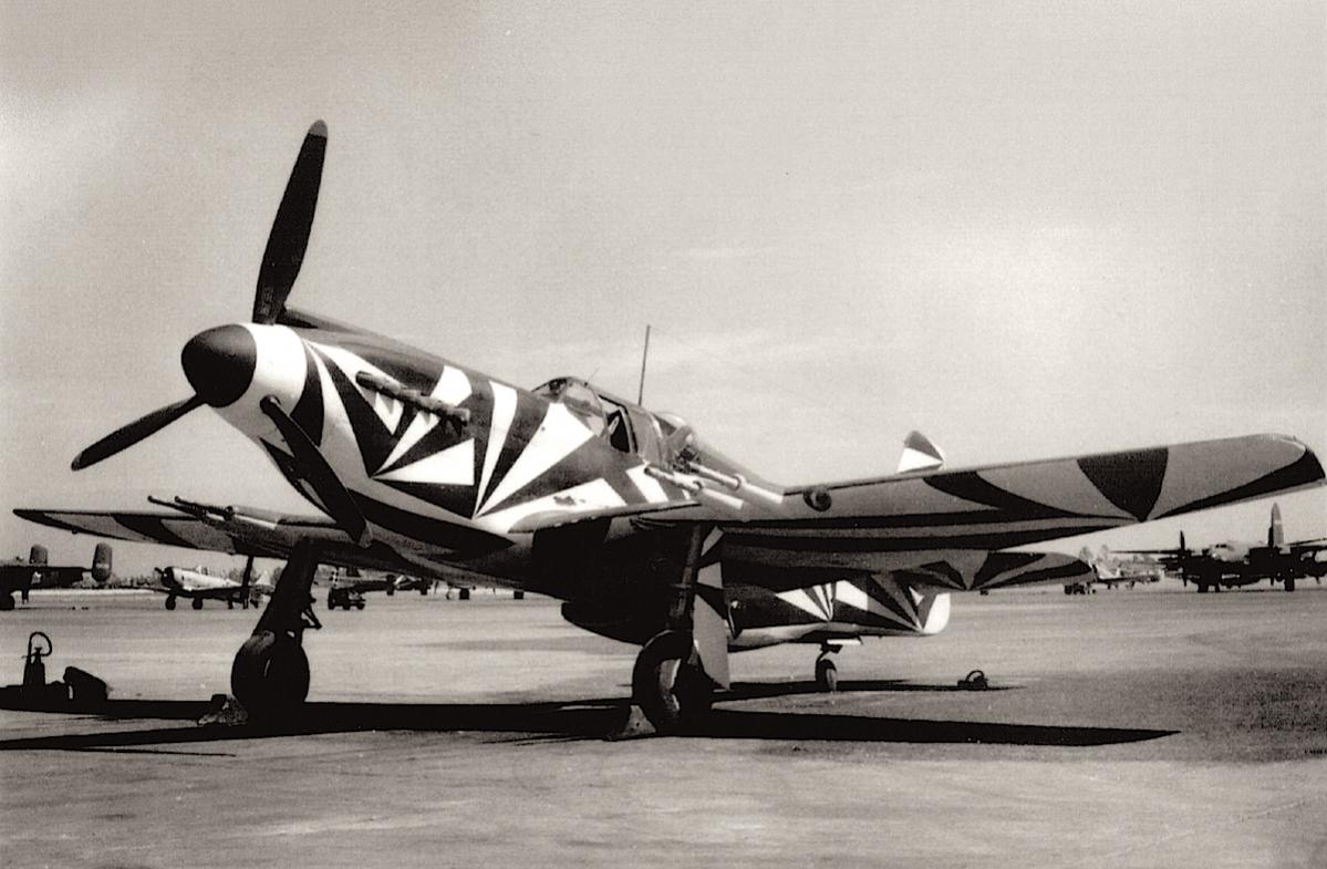 Naam: Foto 409. North American  P-51 Mustang.jpg
Bekeken: 357
Grootte: 110,8 KB