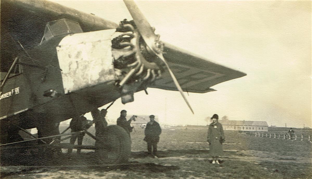Naam: Foto 162. Fokker F-VII, H-NACR:PH-ACR, kopie.jpg
Bekeken: 1272
Grootte: 109,7 KB