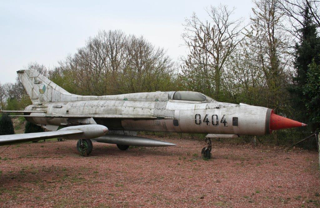 Naam: Mig-21 PF (Camping de Pluimerskamp in Zelhem).jpg
Bekeken: 798
Grootte: 157,4 KB