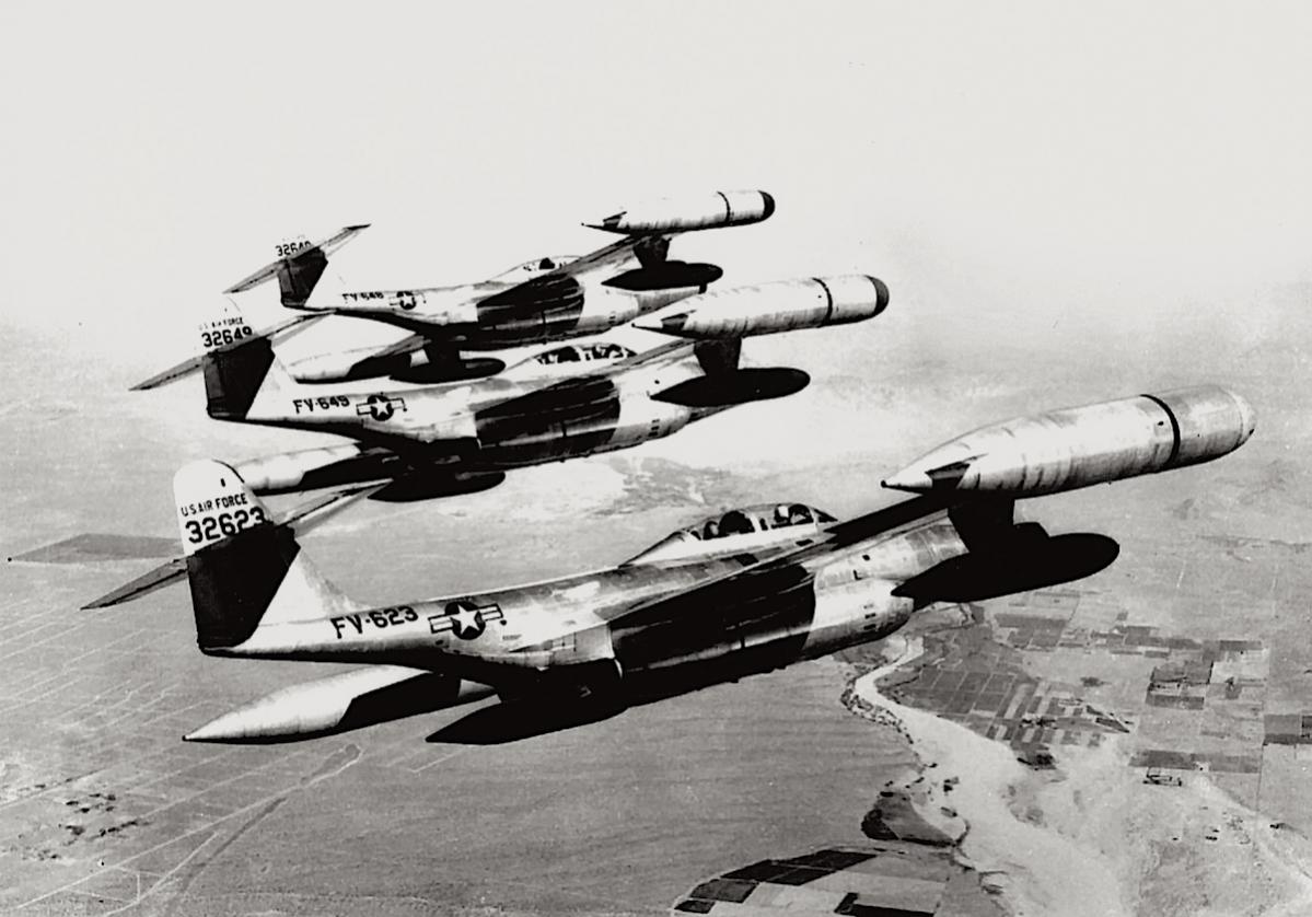 Naam: Foto 420. Northrop F-89 Scorpion, kopie.jpg
Bekeken: 888
Grootte: 106,2 KB