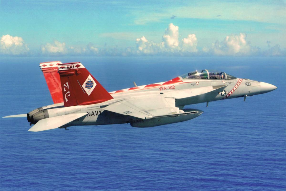 Naam: Foto 423. Boeing F:A-18F Super Hornet van VFA-102 in 2013, kopie.jpg
Bekeken: 715
Grootte: 95,6 KB